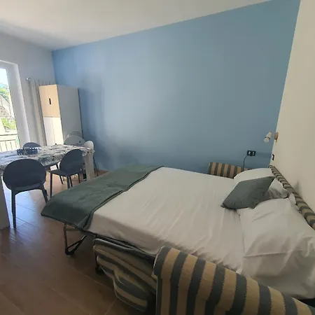 公寓 Kamira's 圣雷默